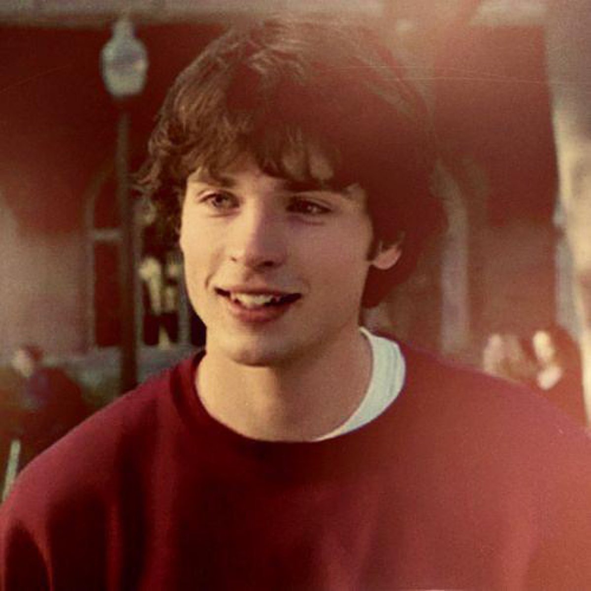 wellingfiles's tweet photo. frat boy tom welling https://t.co/8OwZzNlHZi