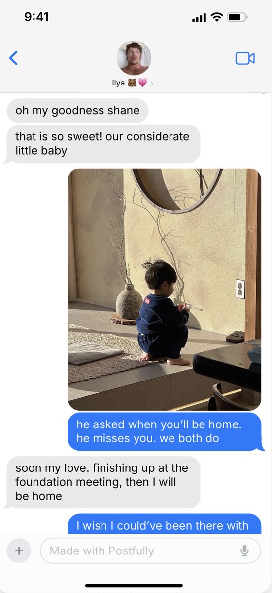 dsbuckleys's tweet photo. #hollanov preggy shane and ilya texts continue ⭐️🍬 https://t.co/hb4W9gf9ia