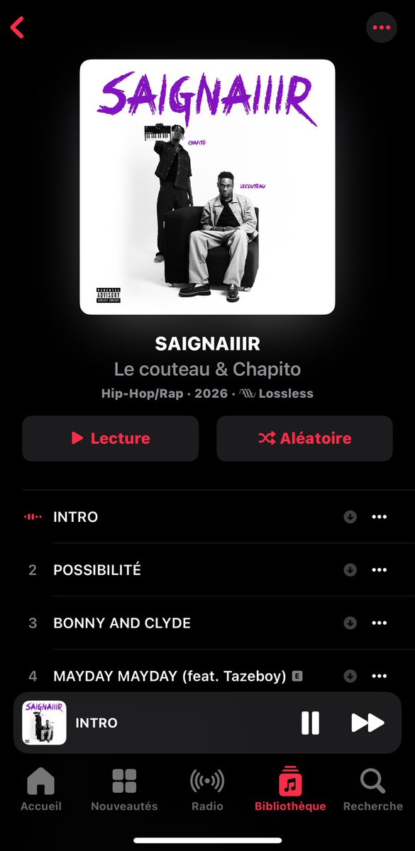 ChrisRoy125460's tweet photo. Toujours mettre l’album de mon artiste en boucle avant de dormir ☝🏾🔪 https://t.co/MdDr2wSMU1