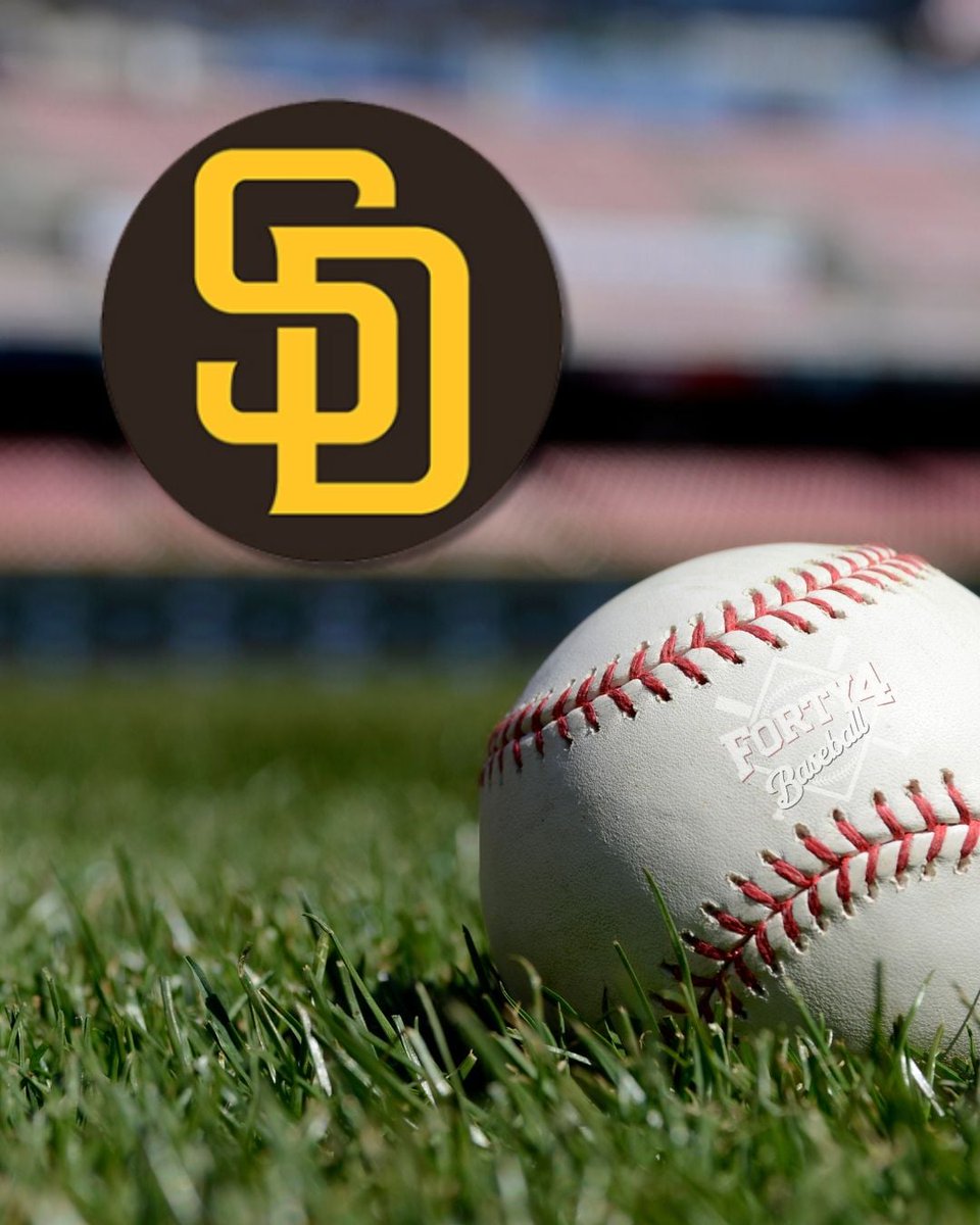 kptech44_'s tweet photo. 10:10 PM @ UNIQLO Field at Dodger Stadium, Los Angeles
⚾ San Diego Padres (88-70) (probable pitcher: Nick Pivetta)
⚾ Los Angeles Dodgers (97-61) (probable pitcher: Tyler Glasnow)

🔗 https://t.co/WNUwoXqAdD

#forty4Baseball https://t.co/RW0e2tzYf0