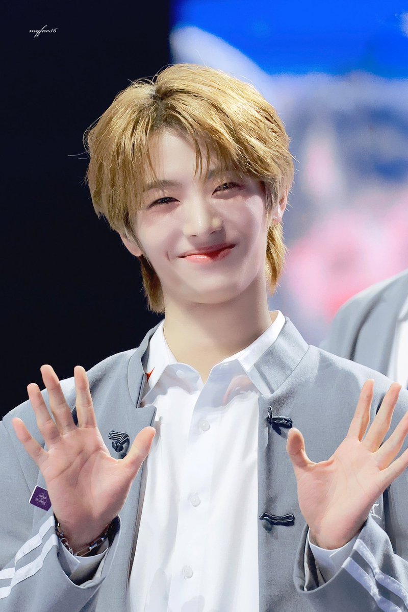 yukiakaiwen's tweet photo. #thankyoukaiwen https://t.co/6TH5ACFhaf