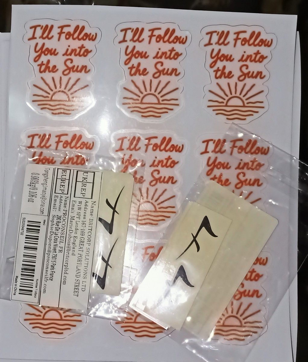 ladythaay's tweet photo. Quase todos os itens dos meus freebies chegaram e estou muito ansiosa para poder monta-los https://t.co/ZervkDXQjN