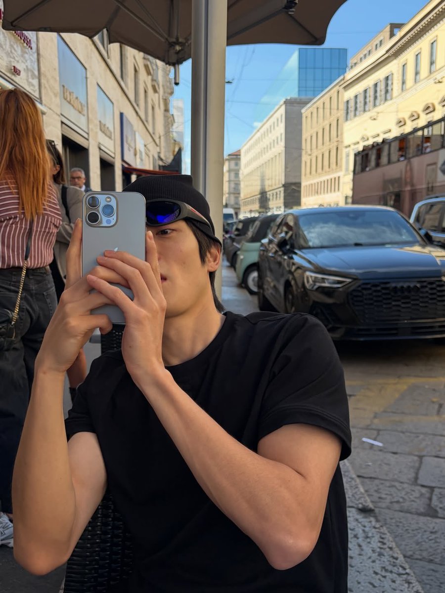 jjaehyunTH's tweet photo. _jeongjaehyun Instagram

🍽️
#Prada #PradaSS27 #PradaSS27xJaehyun @Prada https://t.co/Bu4KsFjJGn