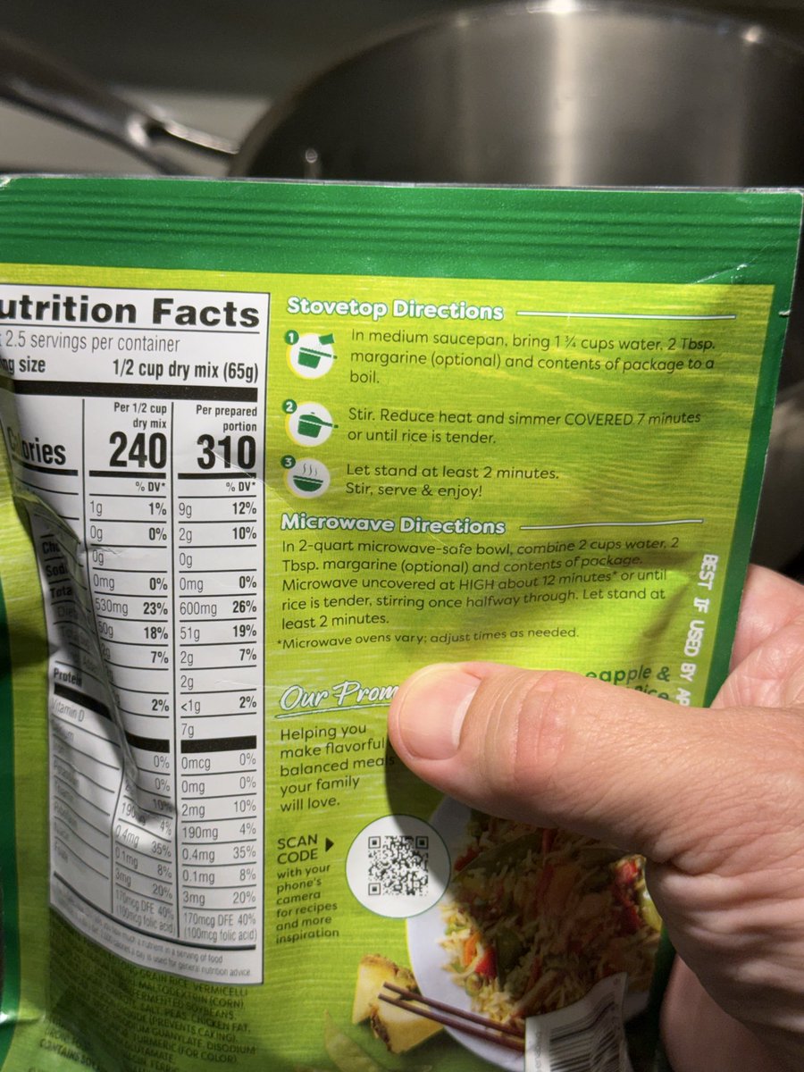 seesquared08's tweet photo. @Knorr every time I use one of your kids, which are wonderful. I am going to post how small your font is. Pic 1 foot and 6 inches. Can anyone tell without zooming in how much water I need to use? https://t.co/3JjU2fiRIv