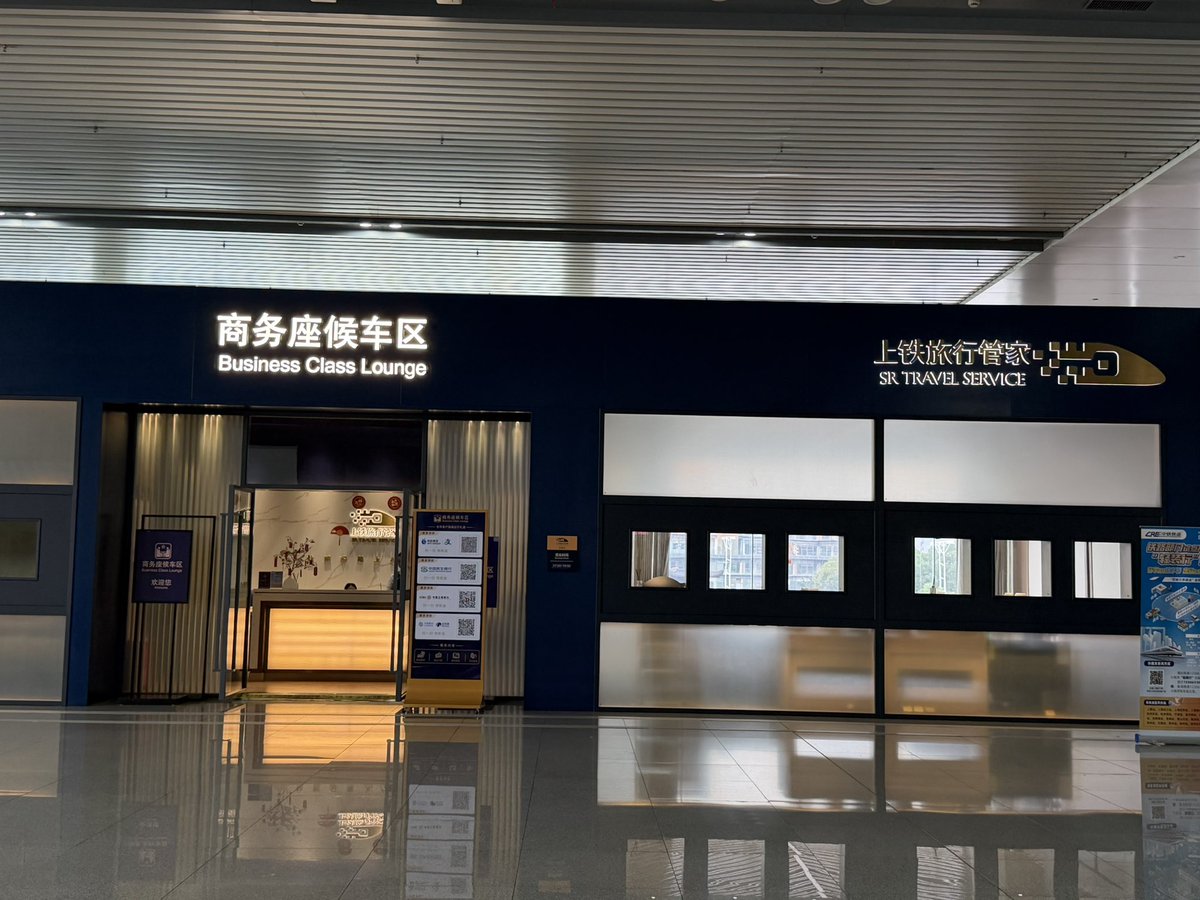 izyk719's tweet photo. 貴族の遊びしてる https://t.co/x194ApAxm6
