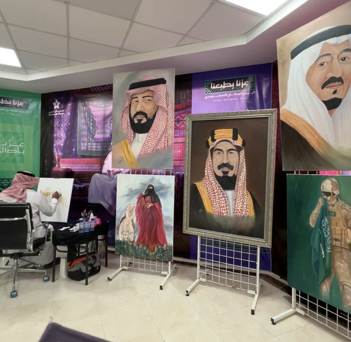 beautiful_211's tweet photo. من احتفالنا باليوم الوطني في مجمع إرادة للصحة النفسية بحائل 🇸🇦💚
وطن نفخر به، وانتماء يزداد عامًا بعد عام.
دام عزّك يا وطن. https://t.co/W36cvyJ0lw