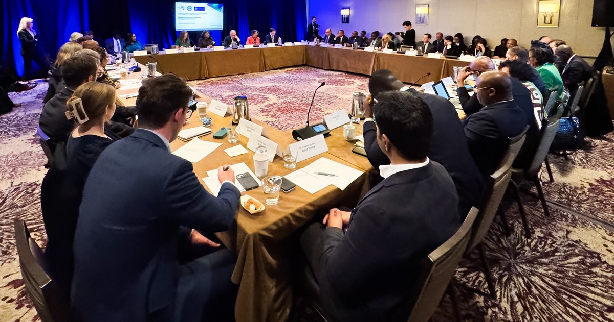 AsstSecStateAF's tweet photo. On the margins of #UNGA81, Assistant Secretary Garcia gave remarks at a roundtable of the U.S.-AU Strategic Infrastructure and Investment Working  Group. Together, we're working to advance high-quality infrastructure projects that align with U.S. and @_AfricanUnion strategic priorities as well as U.S. private sector interest.