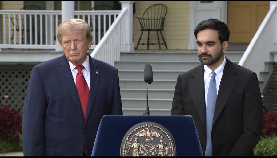 covie_93's tweet photo. Mamdani meeting world leaders vs Mamdani meeting with trump https://t.co/jXFOltFw5c