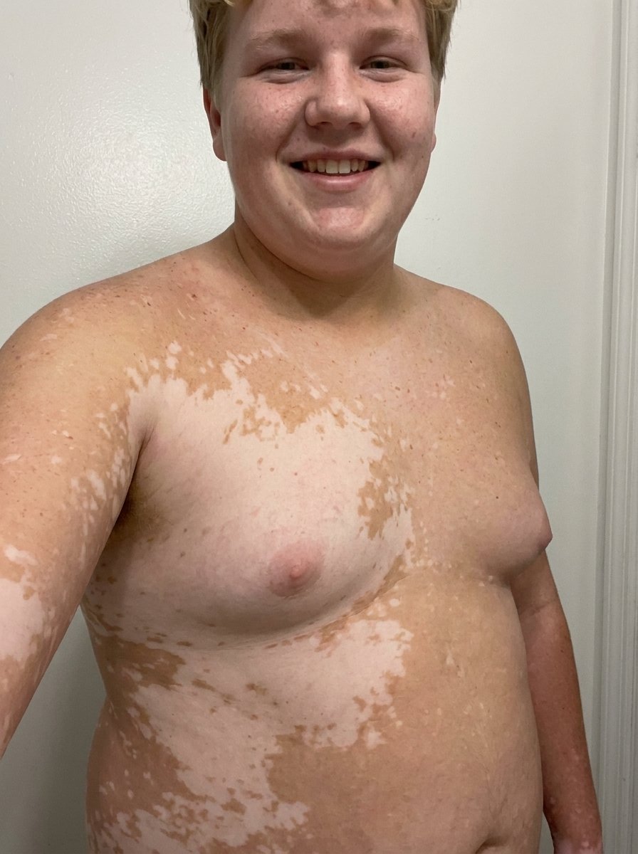 ethancubs2007's tweet photo. May I submit for your consideration - thick Thursday 🫠 https://t.co/Lk9uu5nVA2
