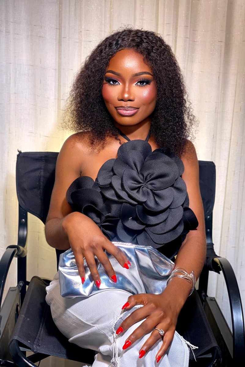 FrederickS76272's tweet photo. "X" asked what's going on and I thought to share🤭
Happy birthday Nayi❣️
It's been a rollercoaster yeah, but here we are. Continue to age beautifully🎉🥂 https://t.co/iDmKCjf4jS