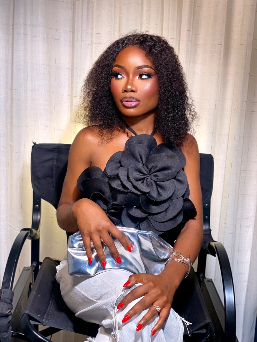 FrederickS76272's tweet photo. "X" asked what's going on and I thought to share🤭
Happy birthday Nayi❣️
It's been a rollercoaster yeah, but here we are. Continue to age beautifully🎉🥂 https://t.co/iDmKCjf4jS