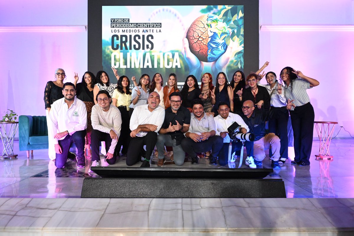 unisimon's tweet photo. 🌎¡La ciencia también necesita ser contada!

💧Vivimos una jornada de conversación, conocimiento y reflexión sobre la crisis climática, junto a investigadores, periodistas y expertos que nos invitaron a pensar cómo comprender y comunicar mejor lo que ocurre con nuestro planeta. https://t.co/EuW4vJpwHy