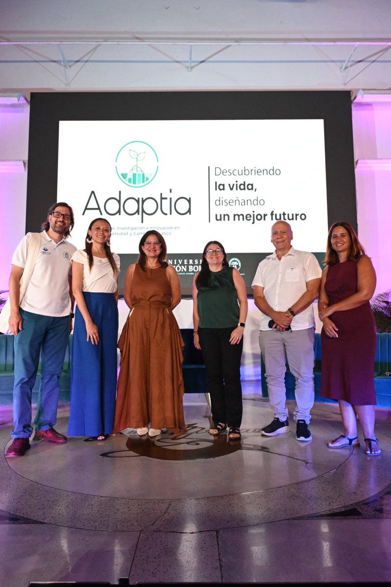 unisimon's tweet photo. 🌎¡La ciencia también necesita ser contada!

💧Vivimos una jornada de conversación, conocimiento y reflexión sobre la crisis climática, junto a investigadores, periodistas y expertos que nos invitaron a pensar cómo comprender y comunicar mejor lo que ocurre con nuestro planeta. https://t.co/EuW4vJpwHy