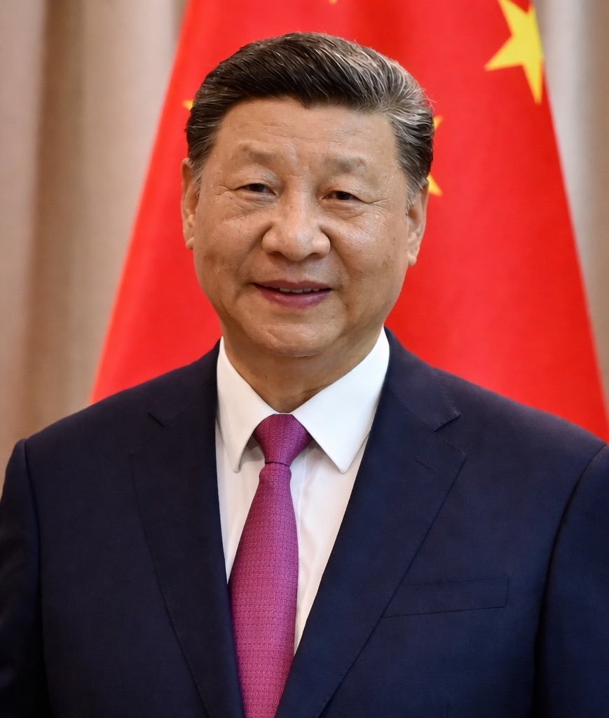BRICSinfo's tweet photo. JUST IN: 🇨🇳🇺🇸 Chinese President Xi Jinping says "let us join hands and move forward side by side" with US. https://t.co/mxstKShQhS