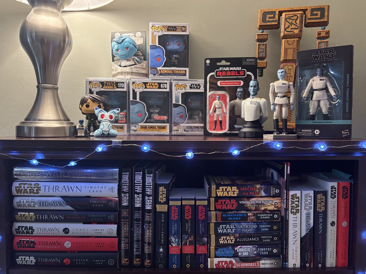 chimaera_chat's tweet photo. #10YearsOfCanonThrawn my fav ever💙 https://t.co/U67eIQBD7u