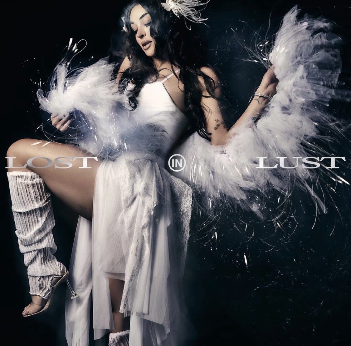QGdoPOP's tweet photo. 🚨 ENTREGOU! Capa do álbum “LOST IN LUST”, de Pabllo Vittar. https://t.co/R4zREvRvOv