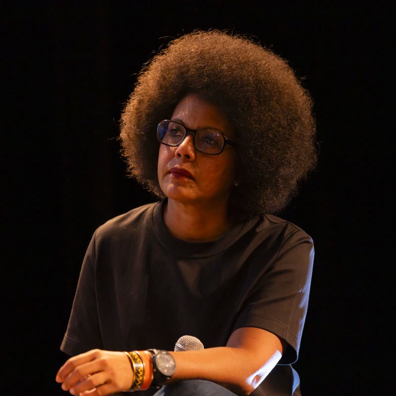 alainpaulweber's tweet photo. Audrey Pulvar

De journaliste positionnée à gauche

À

Militante gauchiste

La différence c’est la haine. https://t.co/KZIDyOUvno