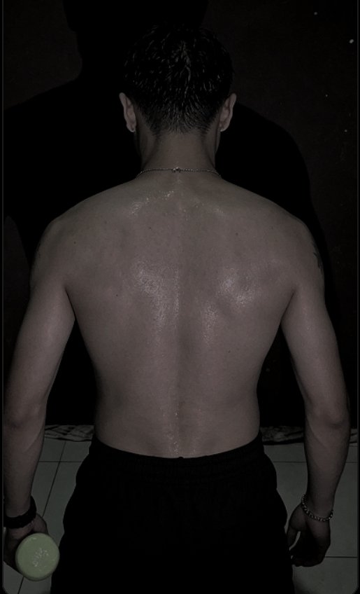 DHyper96092's tweet photo. Leg day Jumat 💦💦💦
#cowokhyper https://t.co/ooJIptaRIM
