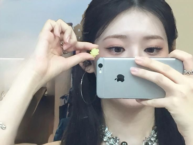 acitara's tweet photo. pap juga untuk my cowok 🩷✨️ https://t.co/8hrdaMgYYi