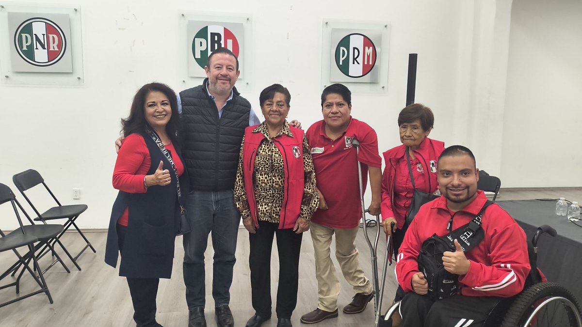 FColosioCDMX's tweet photo. Presentes en el Foro de “Consulta para la Conformación de la Plataforma Electoral 2027-2030 para Personas con Discapacidad”, organizado por la Secretaría de Atención a Personas con Discapacidad del @PRICDMX_. 

Escuchar, participar y proponer también es construir el futuro. 🤝♿️ https://t.co/HxppHEfxET