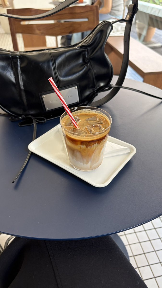 yeimavain's tweet photo. コーヒー飲んだらすぐお腹キモくなるけど毎日飲んじゃう https://t.co/NYvSGkGjhW