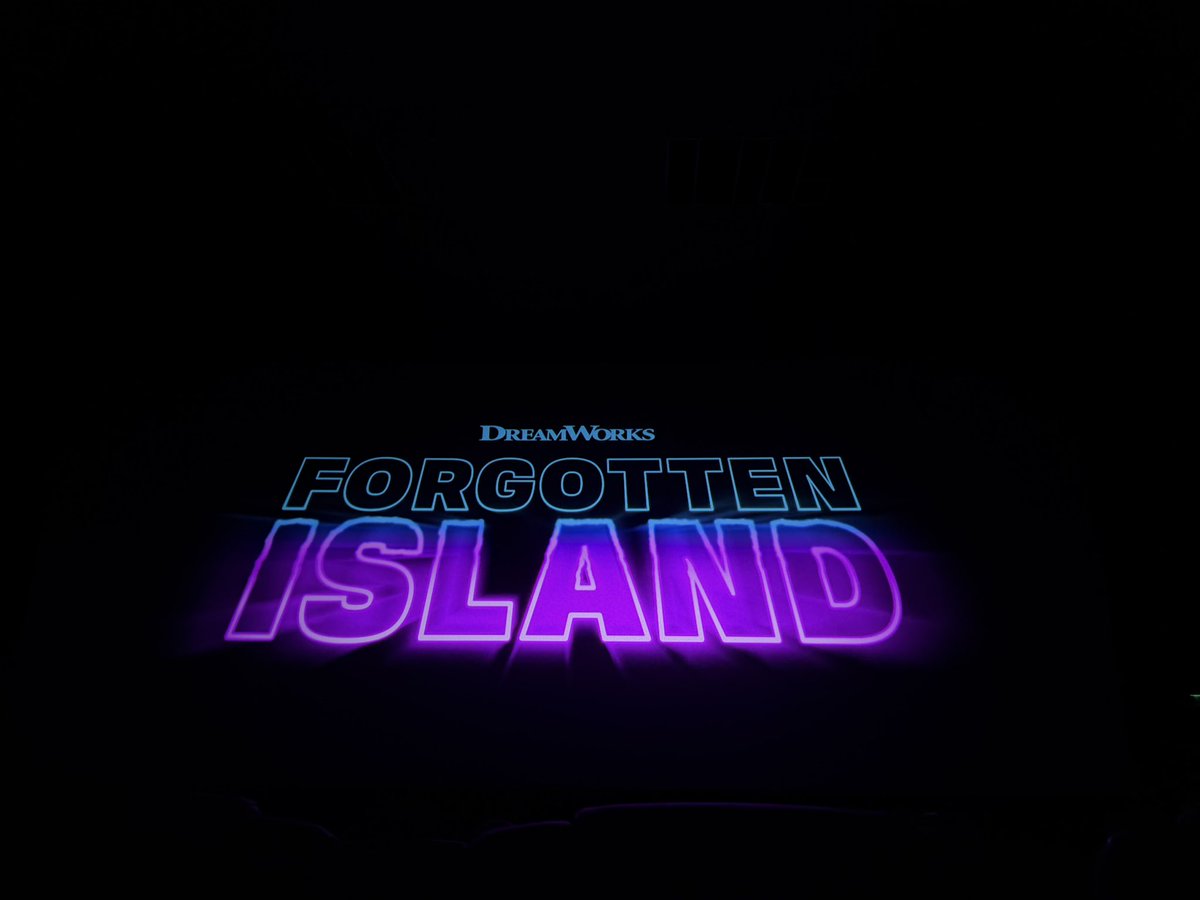 tzujuliee's tweet photo. this movie is just too good for filipino not to watch bcs dang the amount of filipino references and representation had me crying 😭 
#ForgottenIsland https://t.co/iatRG6QkNL