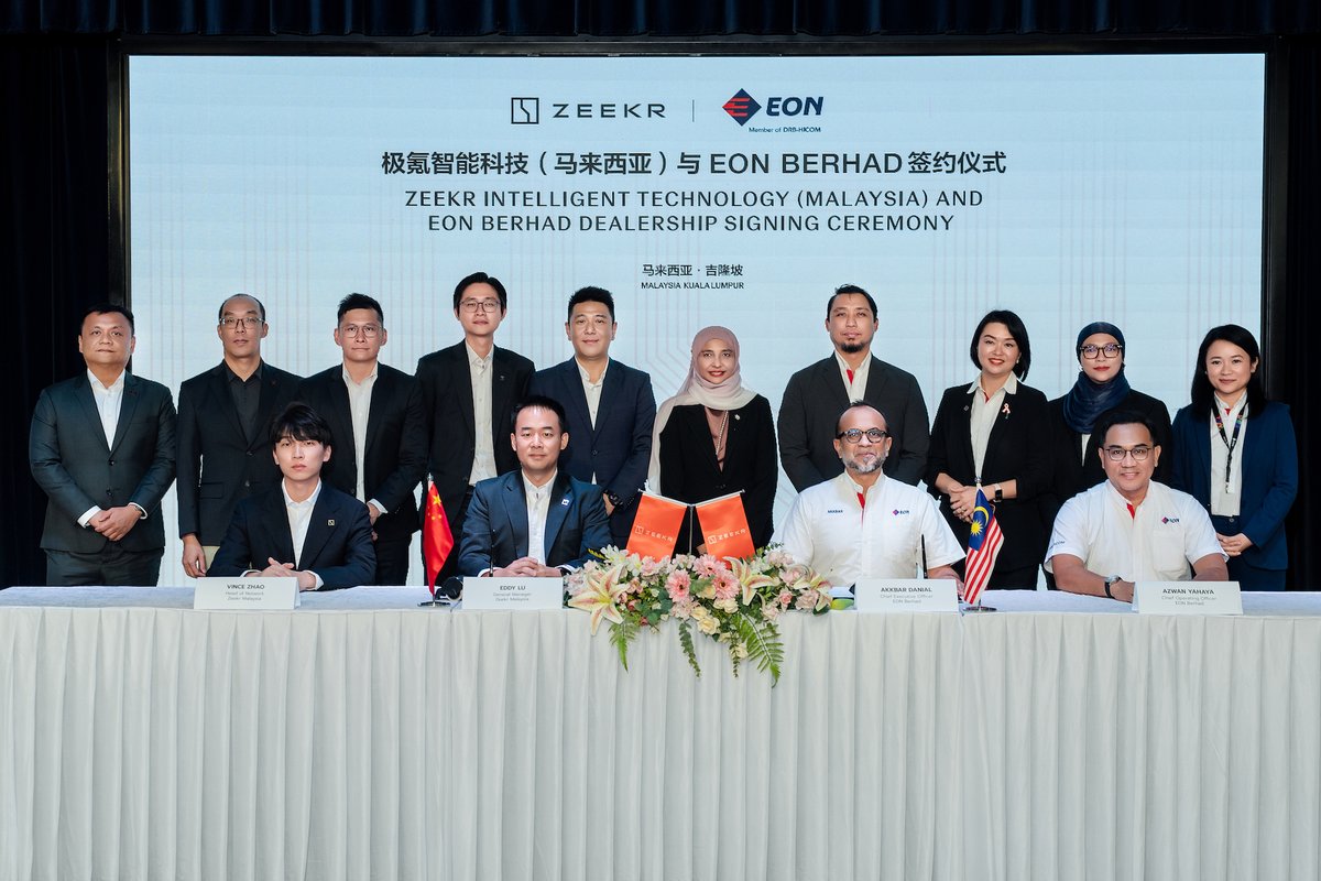 kianchong's tweet photo. Zeekr Malaysia just locked in EON as a Klang Valley dealer partner.

First up: a 1,340 sq ft pop-up at AEON Mall Shah Alam in October 2026 so shoppers can see the X, 009 and 7X. Then Zeekr House Glenmarie in Q1 2027 — sales, delivery and aftersales in one place.

Part of the push to make ownership feel less "import brand, thin network" as more Chinese EVs pile into Malaysia.