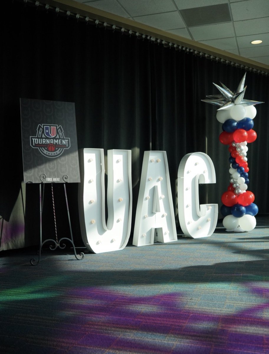 UNAwbb's tweet photo. That’s a wrap from the @uaconference Basketball Tip-Off! ✨🏀🎬

#RoarLions🦁💜 https://t.co/6pgT9Ny8c9