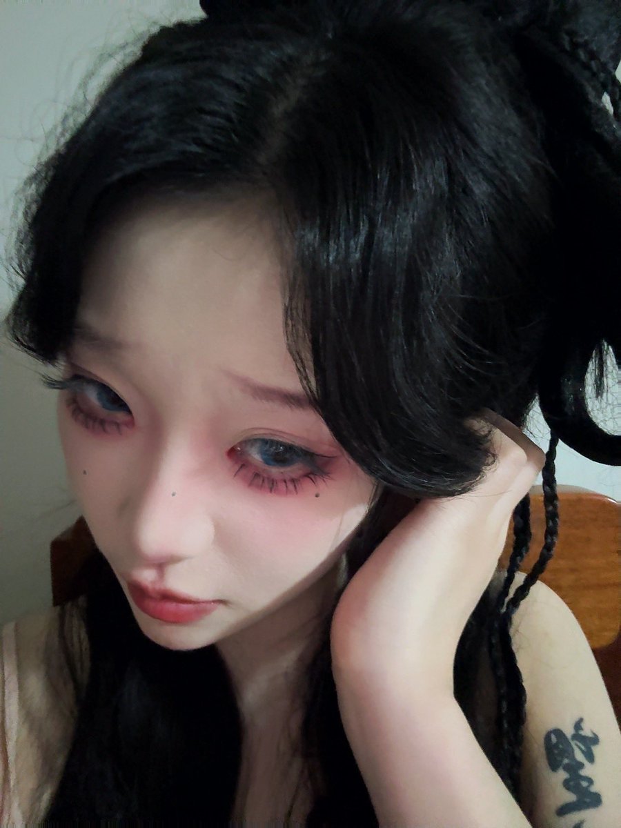 Keke1230830Keke's tweet photo. 什么意思！ 又掉粉！给我滚回来啊 https://t.co/4iY1V7tOMH
