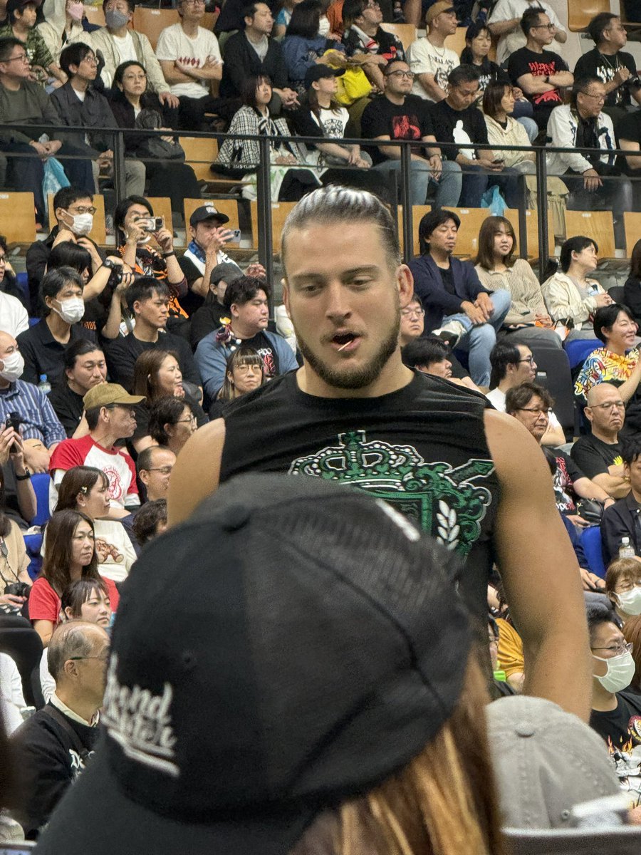 msn100delta's tweet photo. 2026.9.23新日本プロレス札幌大会
入場後、なんかブツブツい居ながらウロウロしていたゼインくんでした😏
#ZaneJay
#njpw
#njdest https://t.co/oeYw5nnntX