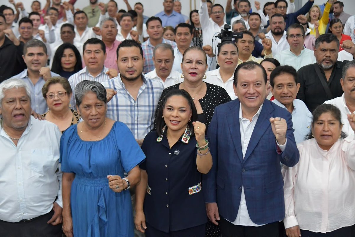 GacetaBusiness's tweet photo. Beatriz Mojica y Javier Saldaña: una alianza desde abajo, con la memoria de las luchas de Guerrero https://t.co/3HCihJKZrm