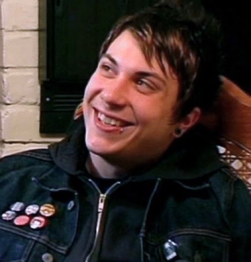 locknIoad's tweet photo. Wasn’t gonna drink tonight but I’m missing frank iero’s crooked teeth like a mf https://t.co/d4xW0PzwIe