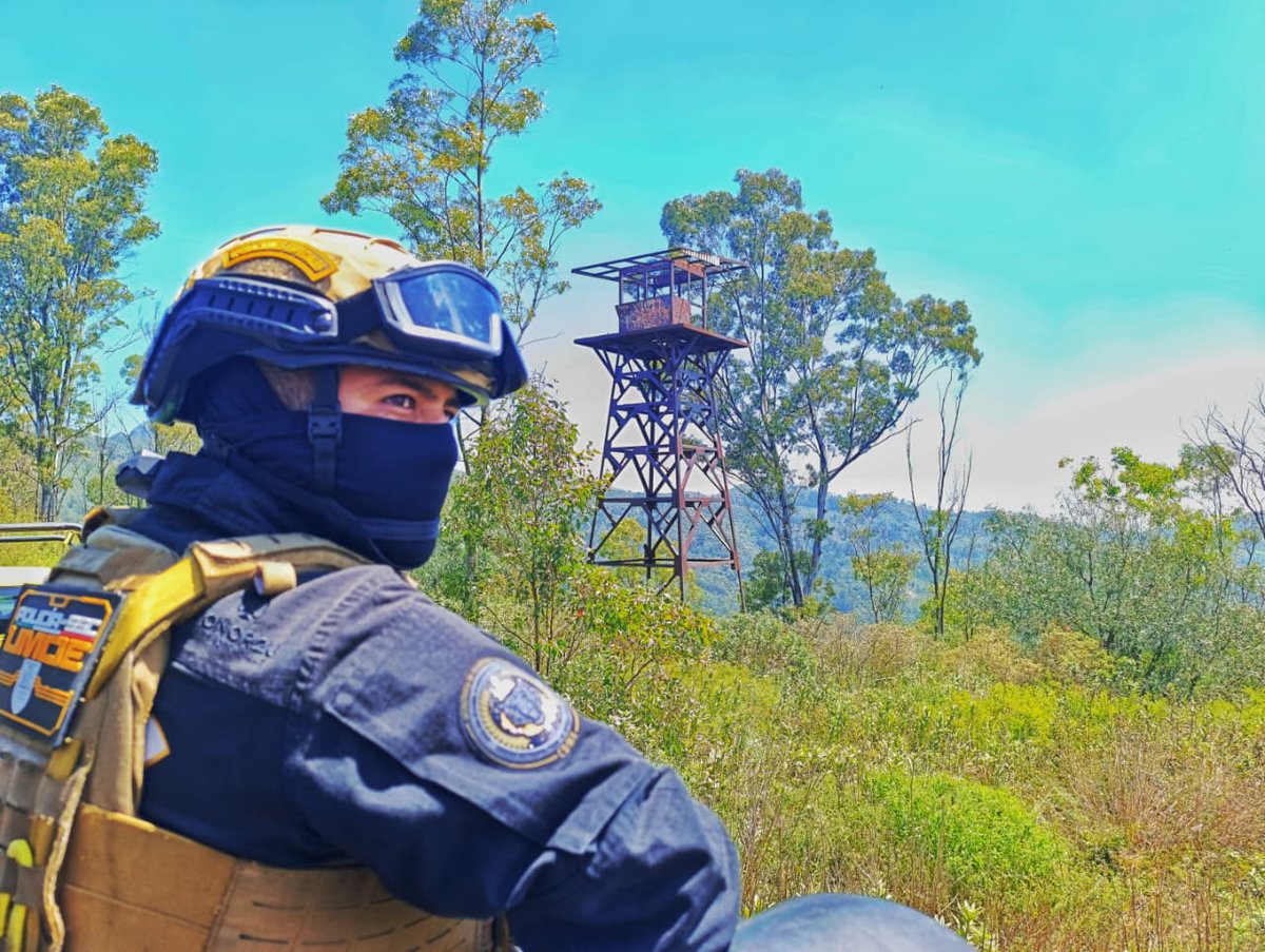 TuAlcaldiaGAM's tweet photo. En la Sierra de Guadalupe estamos en territorio: recorremos, supervisamos e identificamos puntos que requieren atención para reforzar la prevención y vigilancia.

Aquí no se gobierna desde el escritorio. Se camina, se escucha y se actúa por la seguridad de las familias maderenses https://t.co/siydAzJDgq