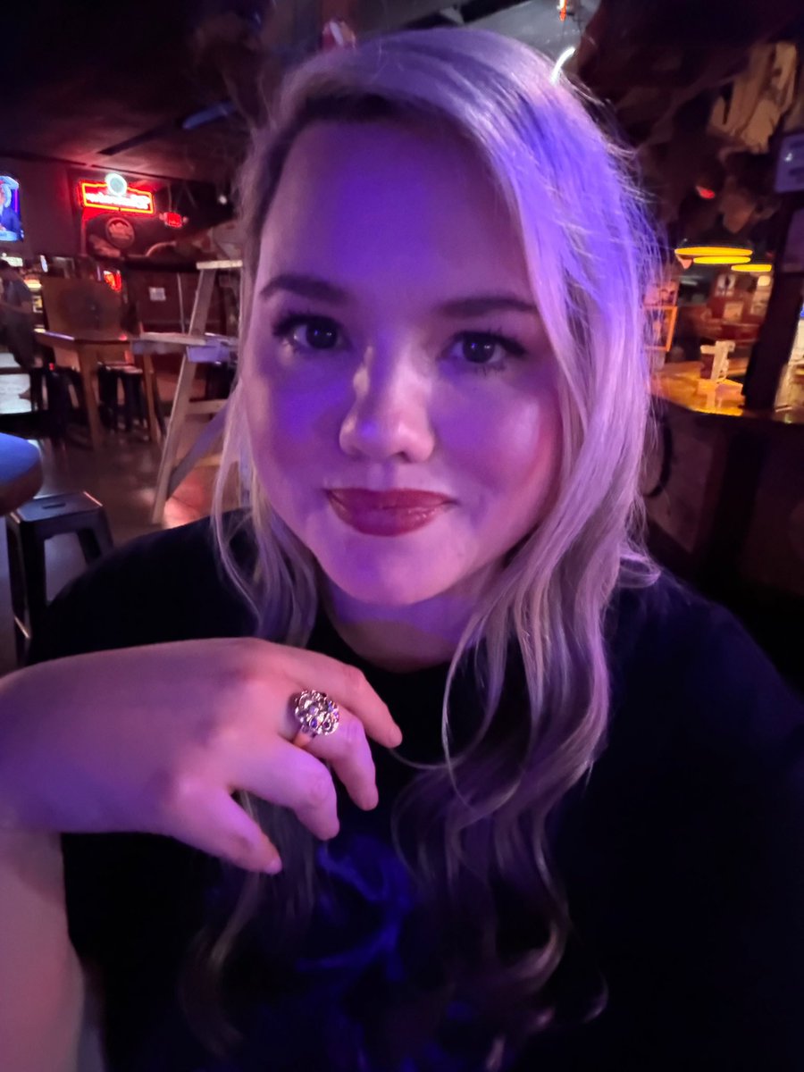BarelyAshley's tweet photo. They got your girl out here at a country line dancing bar drinking bourbon. 😵‍💫😵‍💫😵‍💫💀💀 https://t.co/KMaafsTgZP
