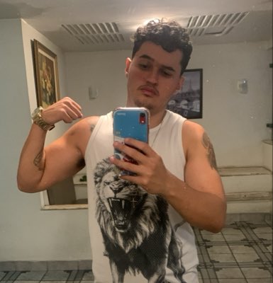 AlphaLobo7's tweet photo. #NovaFotoDePerfil https://t.co/z2k3O33SCW