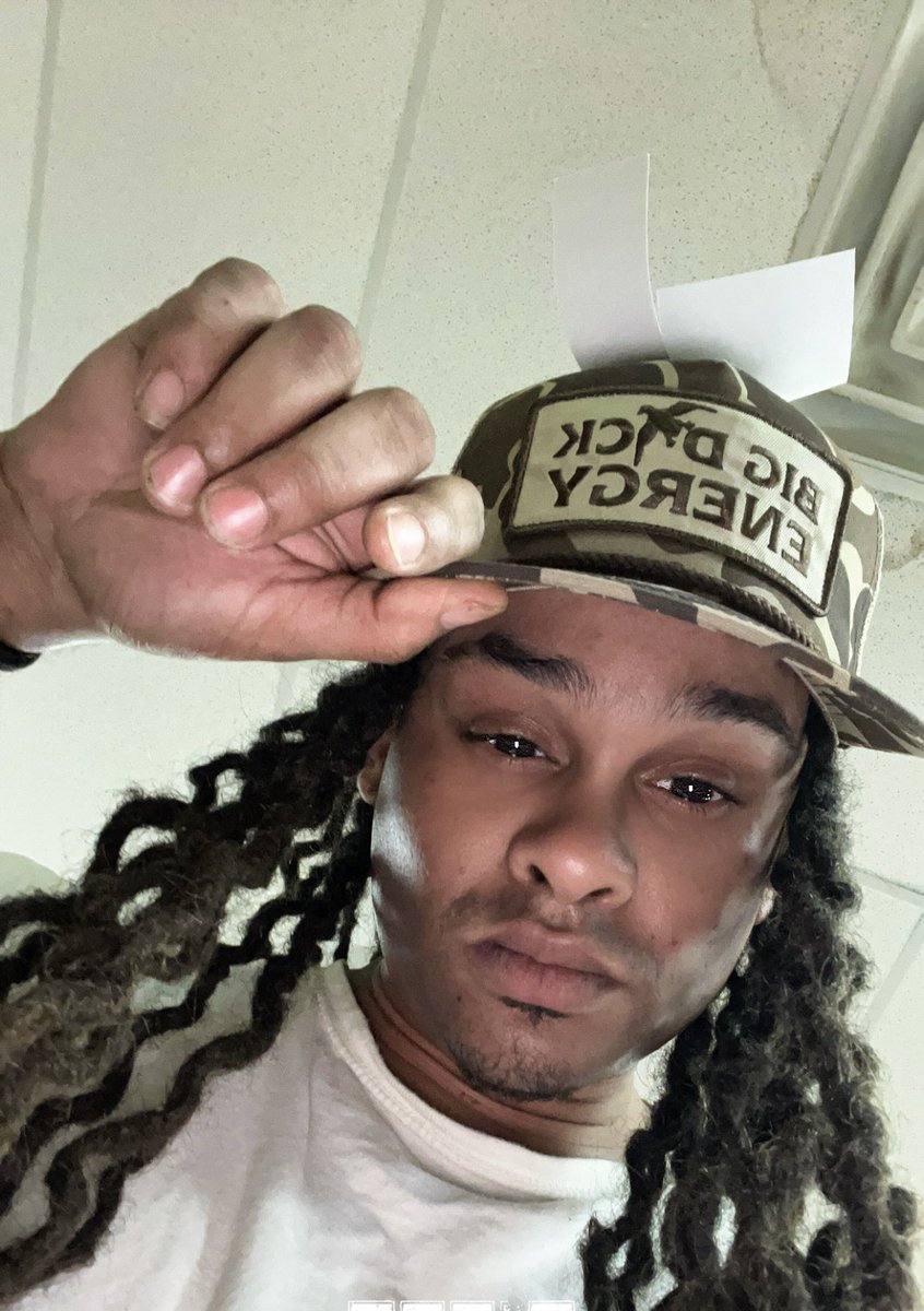 Jay5wacked's tweet photo. da hat say “BIG D🦆UCK ENERGY” but ik yall most definitely can comprehend‼���🤷🏽‍♂️ #FREE &amp; #SINGLE #HMU &amp; #FWM https://t.co/AOQIv3mhlU