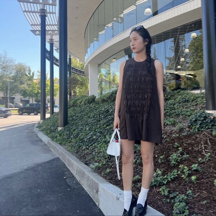 Krystat's tweet photo. Good morning, happy Fri-yay! 💅🏻 https://t.co/i33sAk3X1H