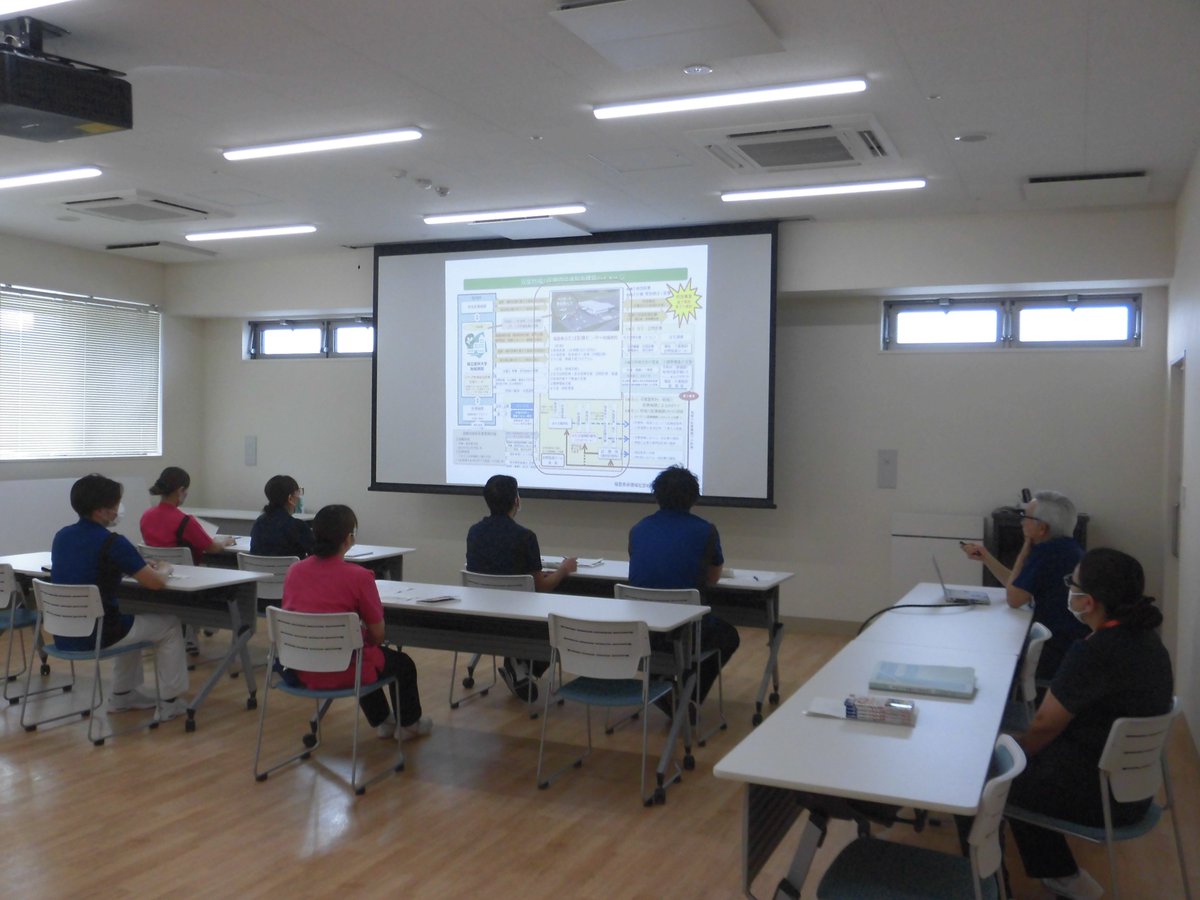 futaba_fuzoku's tweet photo. 9月17日・18日の2日間、ICLSコースを開催しました🫀
突然の心停止に対する蘇生処置を、実践的なシミュレーションを通して学ぶ講習会です🩺
互いに声を掛け合い、チームワークを大切にしながら、チームで連携することの重要性を学ぶ2日間となりました！😉 https://t.co/eBWXrBYcwF