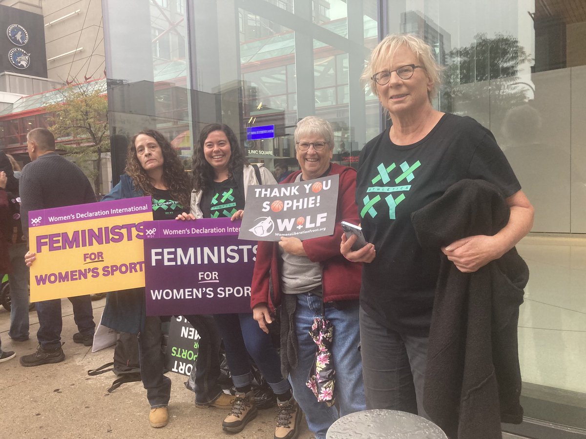 WDI_USA's tweet photo. Minneapolis rally before Indians Fever game. Go women! https://t.co/CVUVuCV1ZC