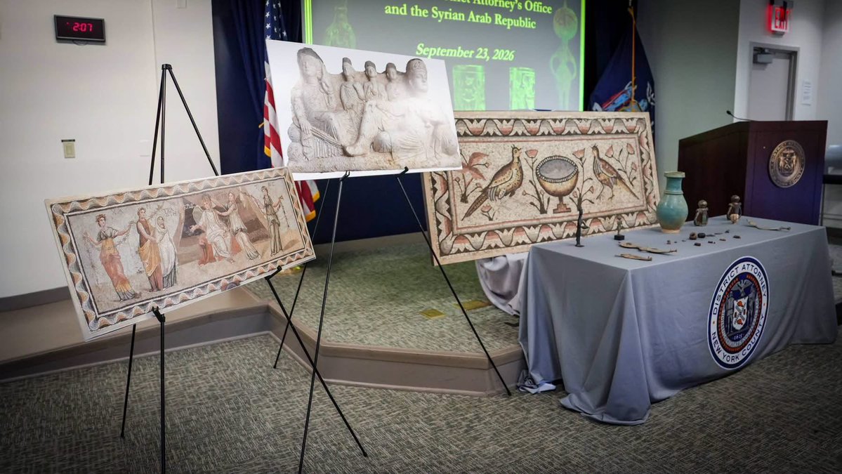 AL_SAALEH's tweet photo. 🔹The visit of His Excellency President Ahmad Al-Sharaa to the United States yielded significant political achievements and is now being crowned by cultural gains of lasting historical significance.

🔹On my own behalf and on behalf of the Ministry of Culture of the Syrian Arab Republic and the Directorate-General of Antiquities and Museums, I extend my sincere thanks to Manhattan District Attorney Alvin L. Bragg, Jr., and his team—particularly the Antiquities Trafficking Unit—for recovering 36 invaluable Syrian antiquities and facilitating their repatriation to Syria.

🔹I also extend my profound appreciation and lasting gratitude to the Ministry of Foreign Affairs and Expatriates and to our Permanent Mission to the United Nations for their exceptional and commendable efforts.

🔹Safeguarding cultural heritage and preserving the collective memory of peoples are shared responsibilities. 

🔹This achievement marks an important step forward in strengthening cultural cooperation between Syria and the United States.
