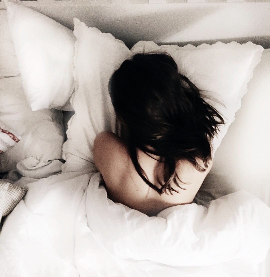 BrxttyDaughter's tweet photo. Ugh thank god it’s almost the weekend.. https://t.co/nCHRMsWK27
