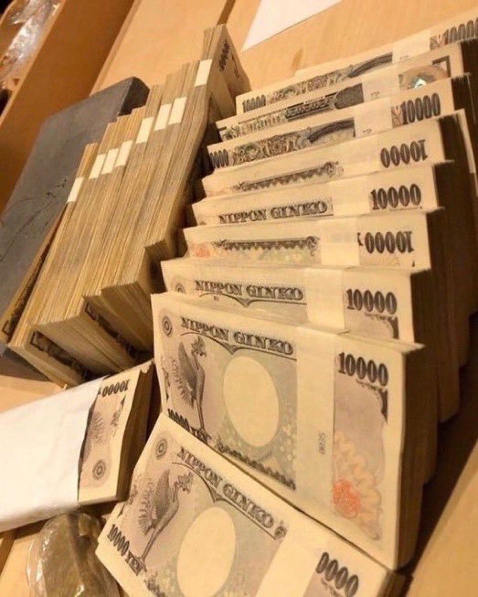 Umiviwo's tweet photo. もし本日1億円を受け取ったら、何に使いますか？🤔💴

1 借金を返済する

2 投資してください

3 それを使って生活をより良くしてください https://t.co/kGTW04lrPg