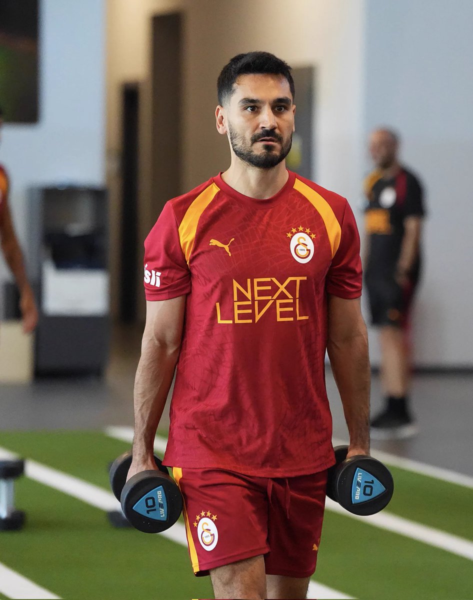 GsGazete's tweet photo. 🗣 İbrahim Seten: "İlkay Gündoğan, Arabistan'dan kendine takım bakıyor." (343 Digital) https://t.co/YhY1iBLXpV