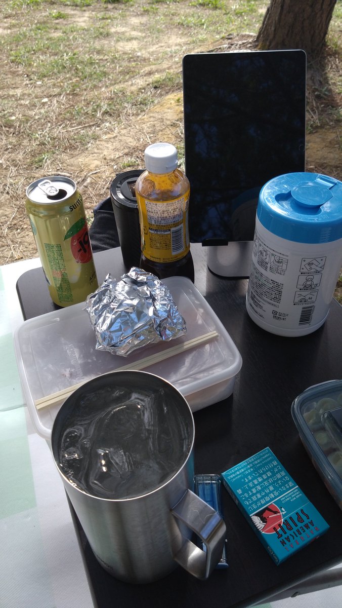 dongurikick's tweet photo. シーズンオフで程よい暑さな今が寛ぎ飲み会シーズン開幕です(期間ひと月位だけど) https://t.co/L27gUsc2zw