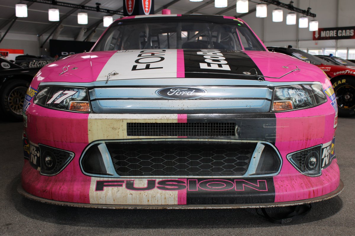 STaranto92's tweet photo. Matt Kenseth's pink Ford EcoBoost Fusion, the winning car from Talladega in the fall of 2012, is up for auction at Mecum Nashville.

Per @RFKracing , proceeds from the sale of this car will benefit the National Breast Cancer Foundation. https://t.co/eu8q5rQwxy