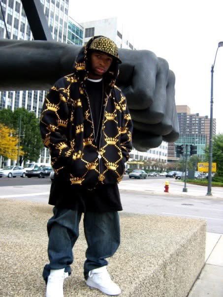 kalinwins's tweet photo. Me in Detroit October 2006. The week I came home from Iraq. Tigers played the Cardinals in the World Series that day. https://t.co/iHp7d5W2QZ
