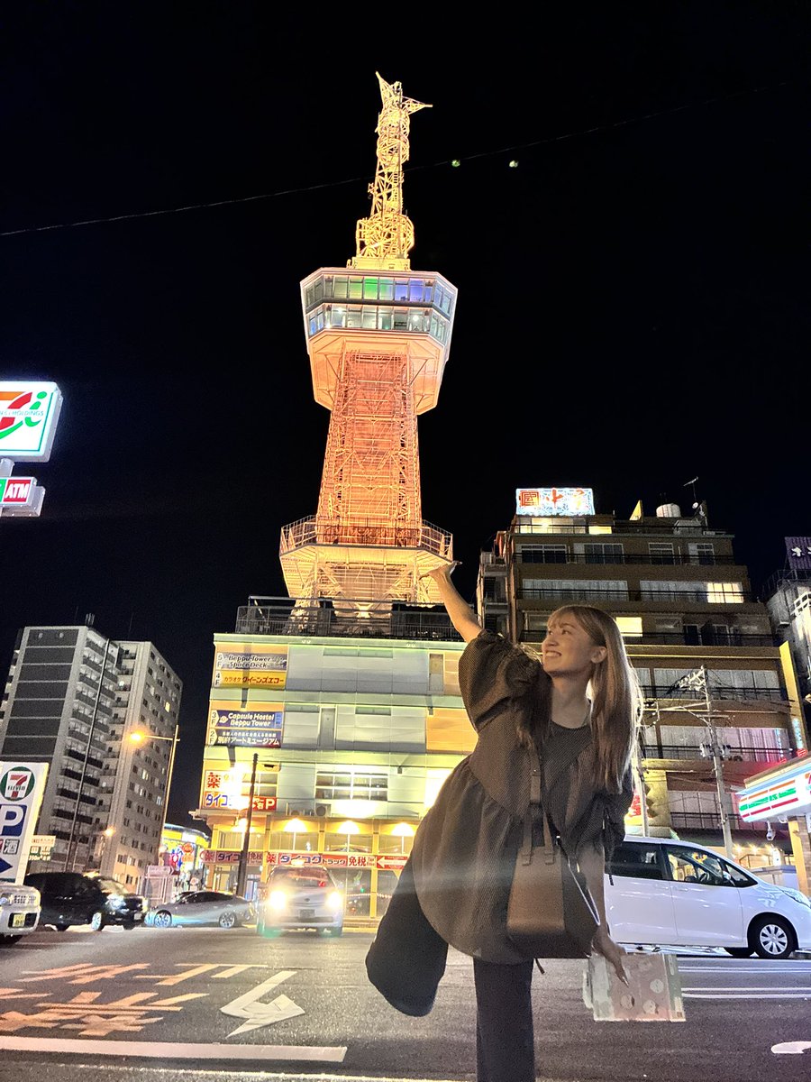 ht_trust_23192's tweet photo. おはようございます( ˶˙ᵕ˙˶ )☀️

連休が明けたと思ったら、もう週末！！(゜ロ゜)
曜日感覚が狂いますねꉂ🤭

実はまだ九州にいて、昨日と今日はいつもと違う環境でお仕事しています👩🏻‍💻✨

温泉街なので充分なくらい温泉に浸かっております😂♨💭

いつもと違う時間も楽しみながら、
今日もしっかりお仕事頑張ります✊🏻🌟

#採用 #人事 #RPO #採用広報 #熊本 #犬のいる暮らし #TrustDesign #エンジニア採用 #中途採用 #求人広告 #SES採用 #SES業界 #リモートワーク #在宅ワーク #在宅 #ワーケーション #フレックス #大分 #別府温泉