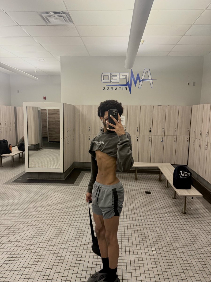 AIDENROLDANN's tweet photo. Post glute day 💦🍑 #miami #mlm https://t.co/BN0Cq3BAH6