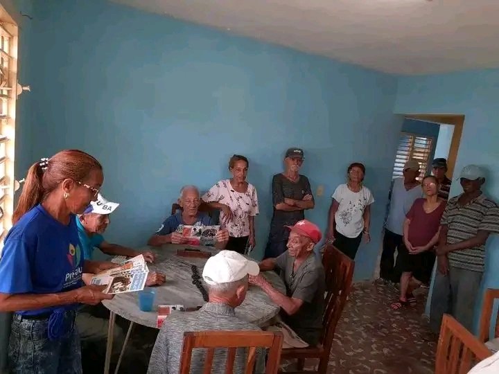 MonteElia78019's tweet photo. Cada acción reafirma nuestro compromiso de promover el respeto, el cuidado y la vitalidad de quienes son pilares de nuestras familias y la sociedad.

#DPSGranma https://t.co/GWTuMJgsPh