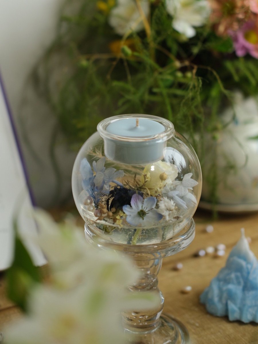 RoniWegmann's tweet photo. Just upcycled an old mason jar into a candle holder! Added dried lavender from my garden—cozy and zero-waste. https://t.co/Vm1pVV2tpl